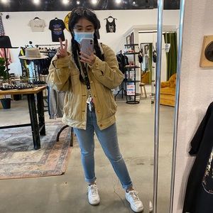 Meet your Posher, Christine rose